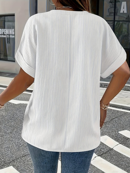 Noiréa – Textured V-Neck Comfort Blouse
