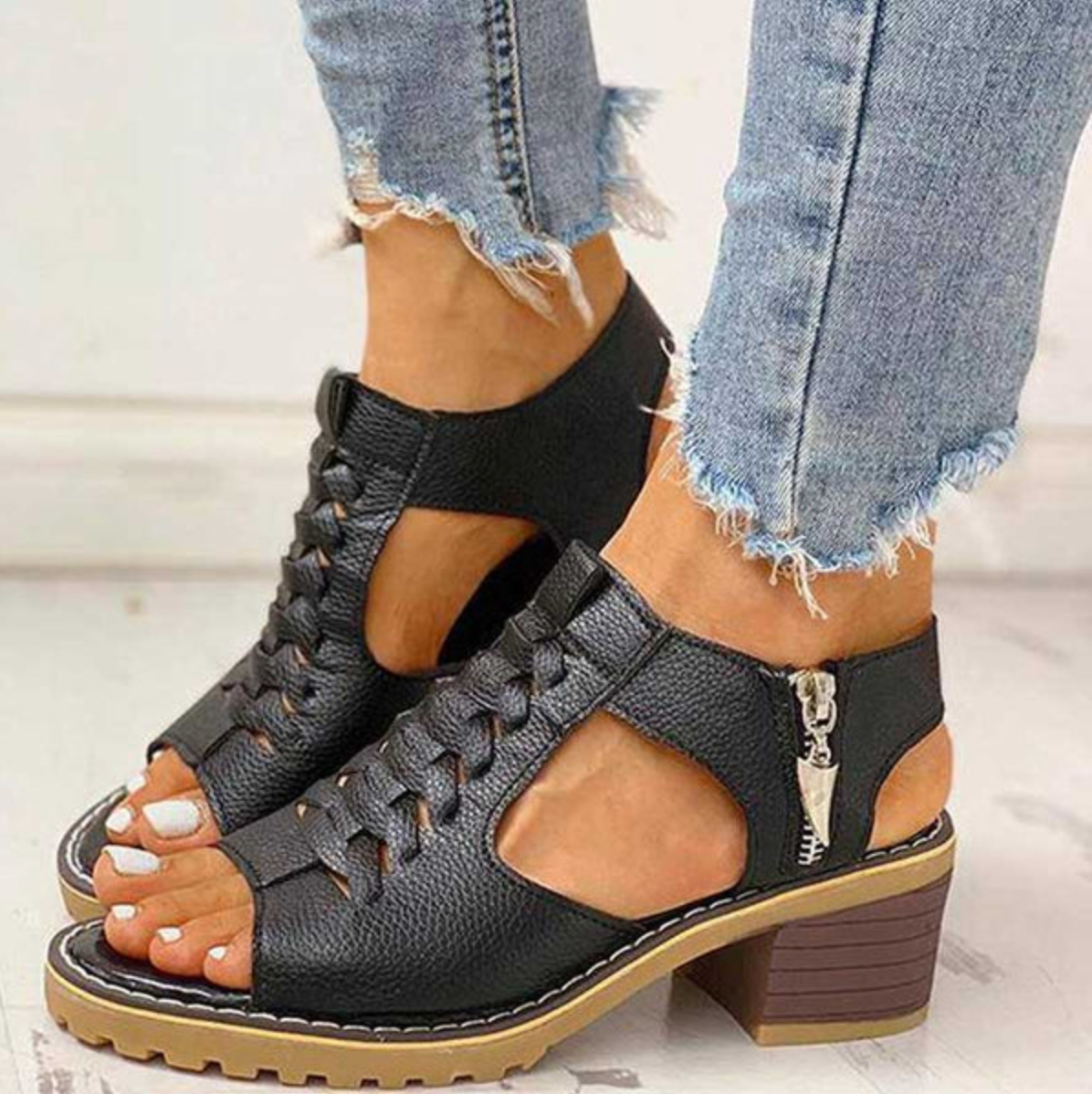 Ouida | Elegant Sandals with High Heels