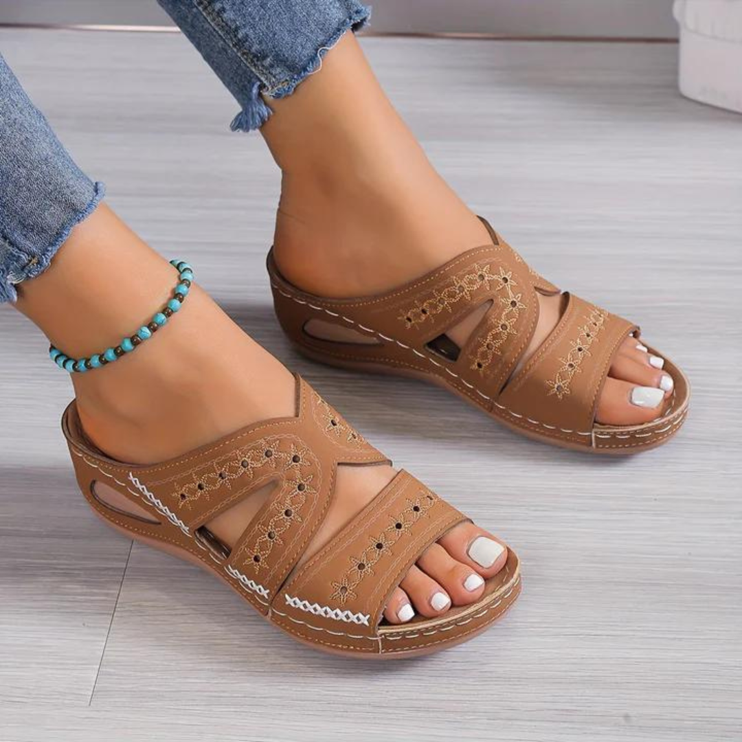 Sandy | Sandals for Daily Comfort
