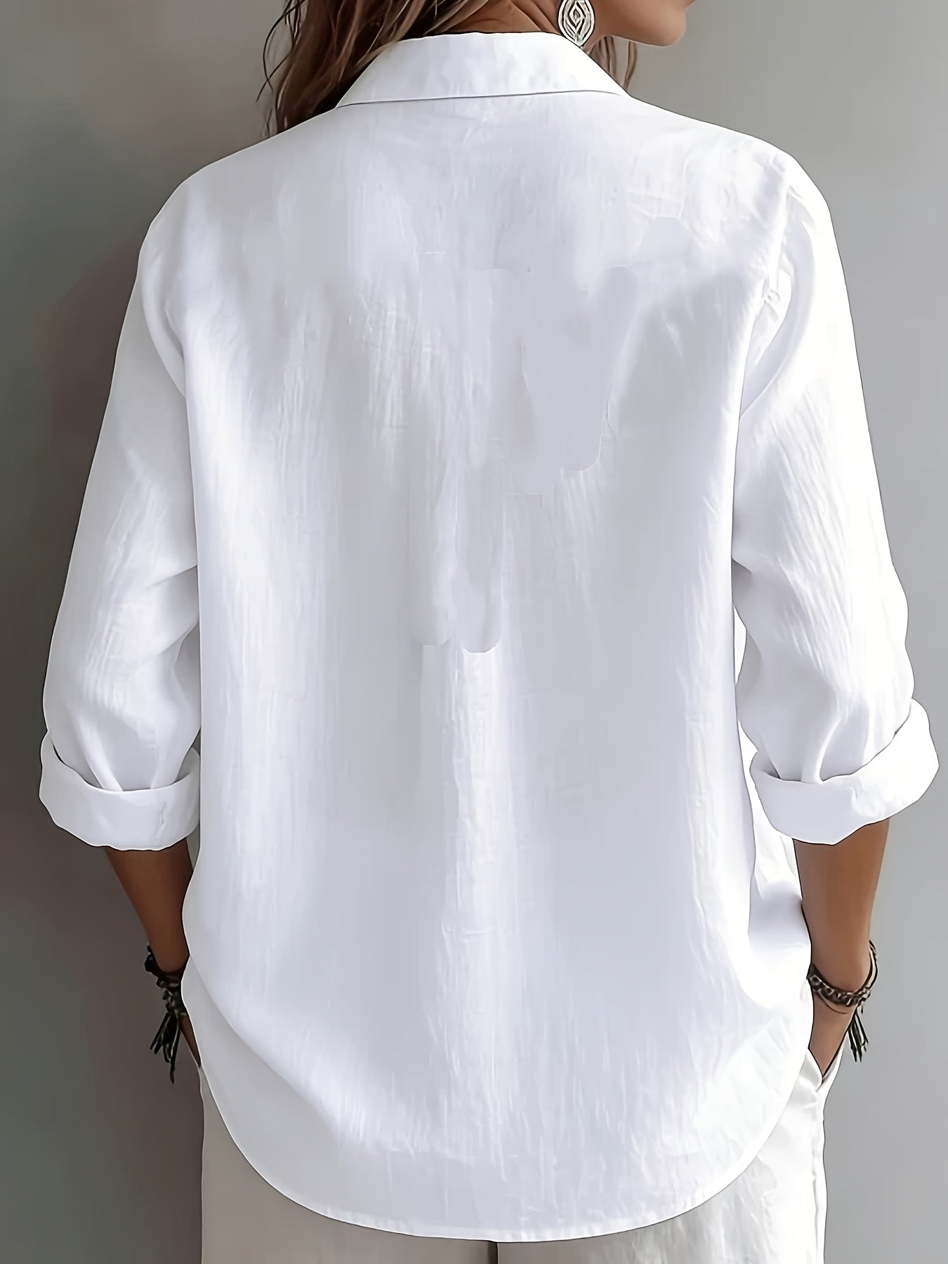 Aurelia – Effortless Linen Luxe Button-Down Blouse