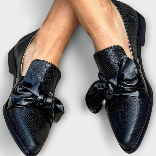 Claudia™ | Moccasin with Bow