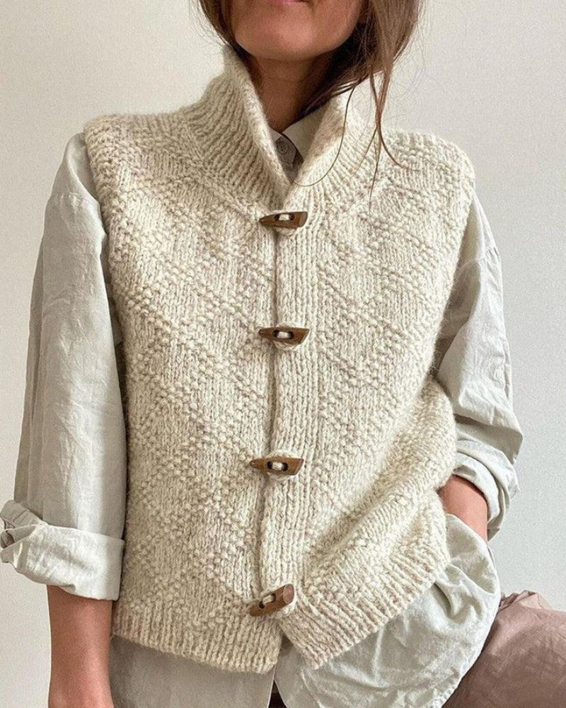 Barbara | Elegant Sleeveless Cardigan