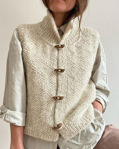 Barbara | Elegant Sleeveless Cardigan
