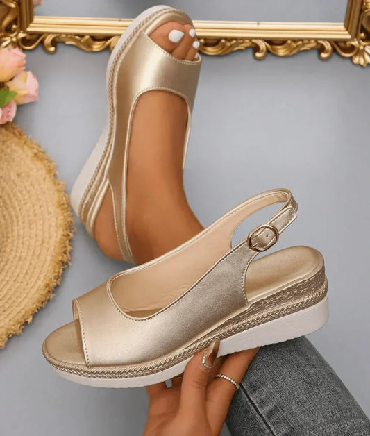 Orthopedic sandals for women